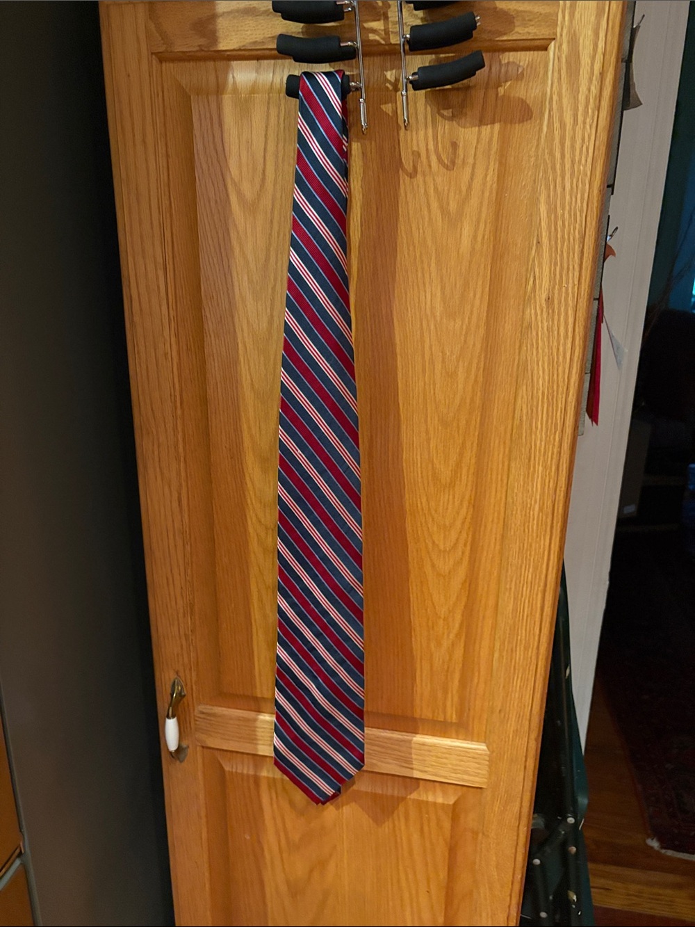 Roundtree & Yorke Navy, Red and White Striped Tie